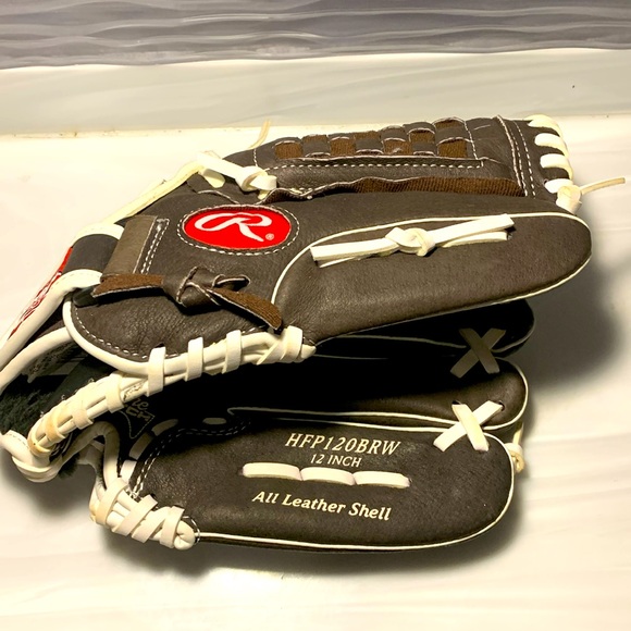 Rawlings Other - Rawlings Leather baseball Mitt Like NEW Basket weave highlight HFP120BRW 12 inch